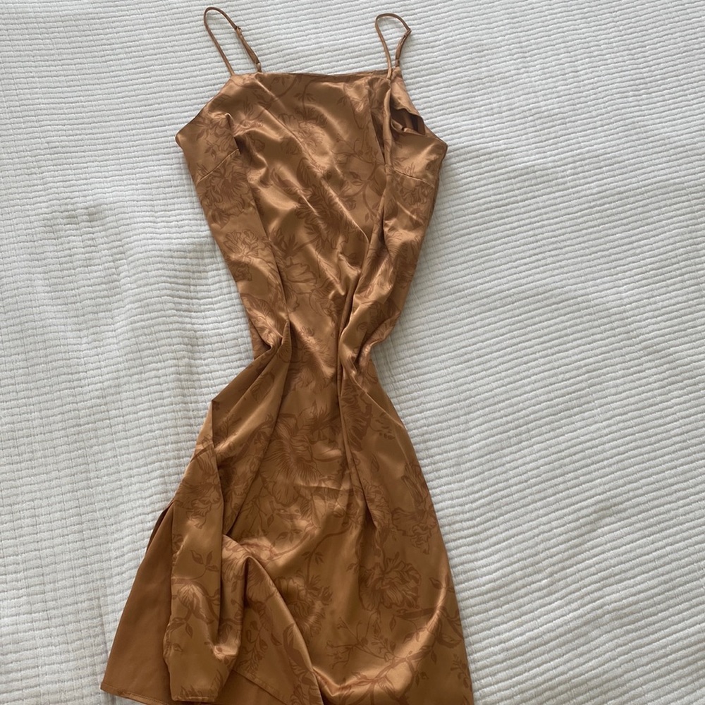 Target brand stars above midi sleep dress